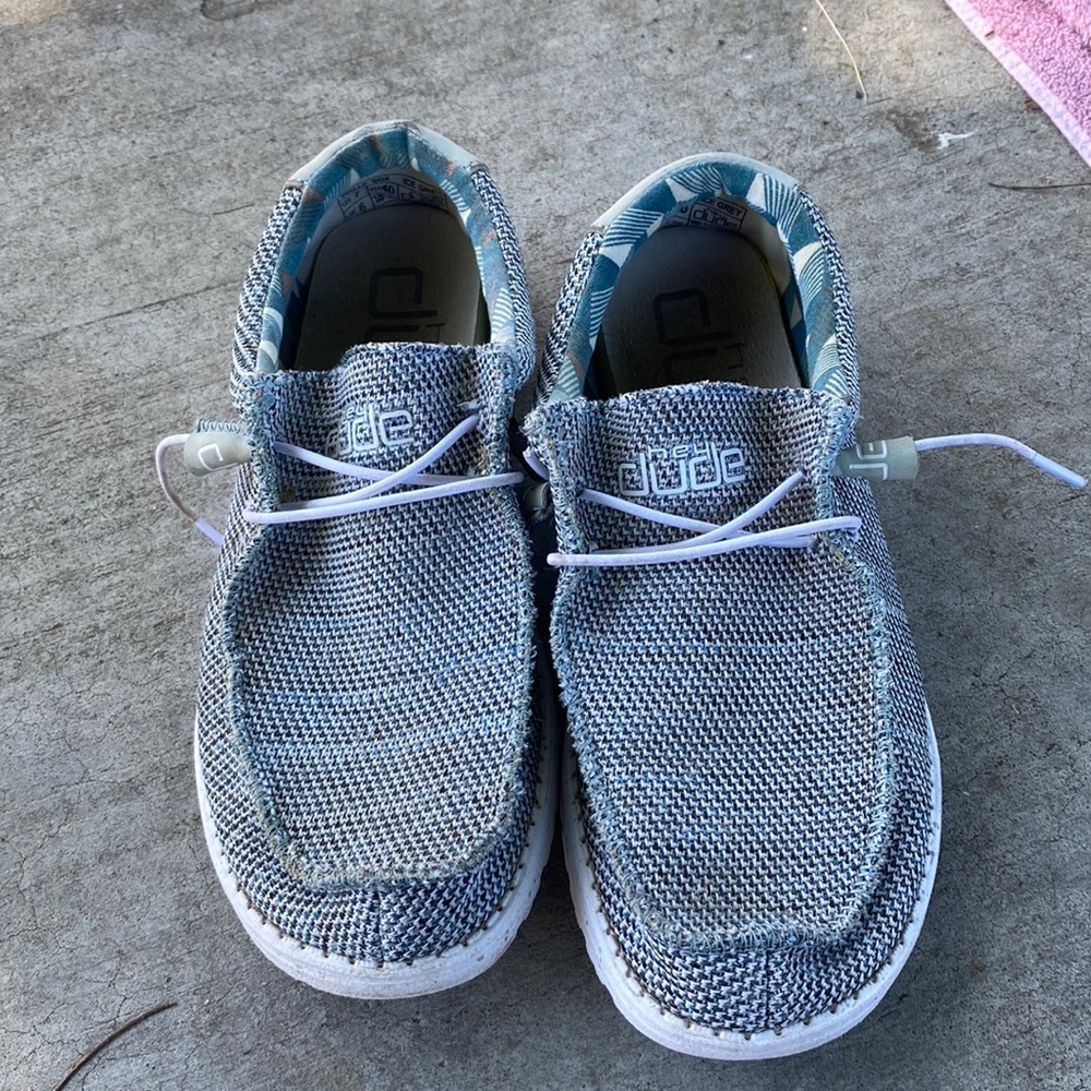 Hey dude shoes